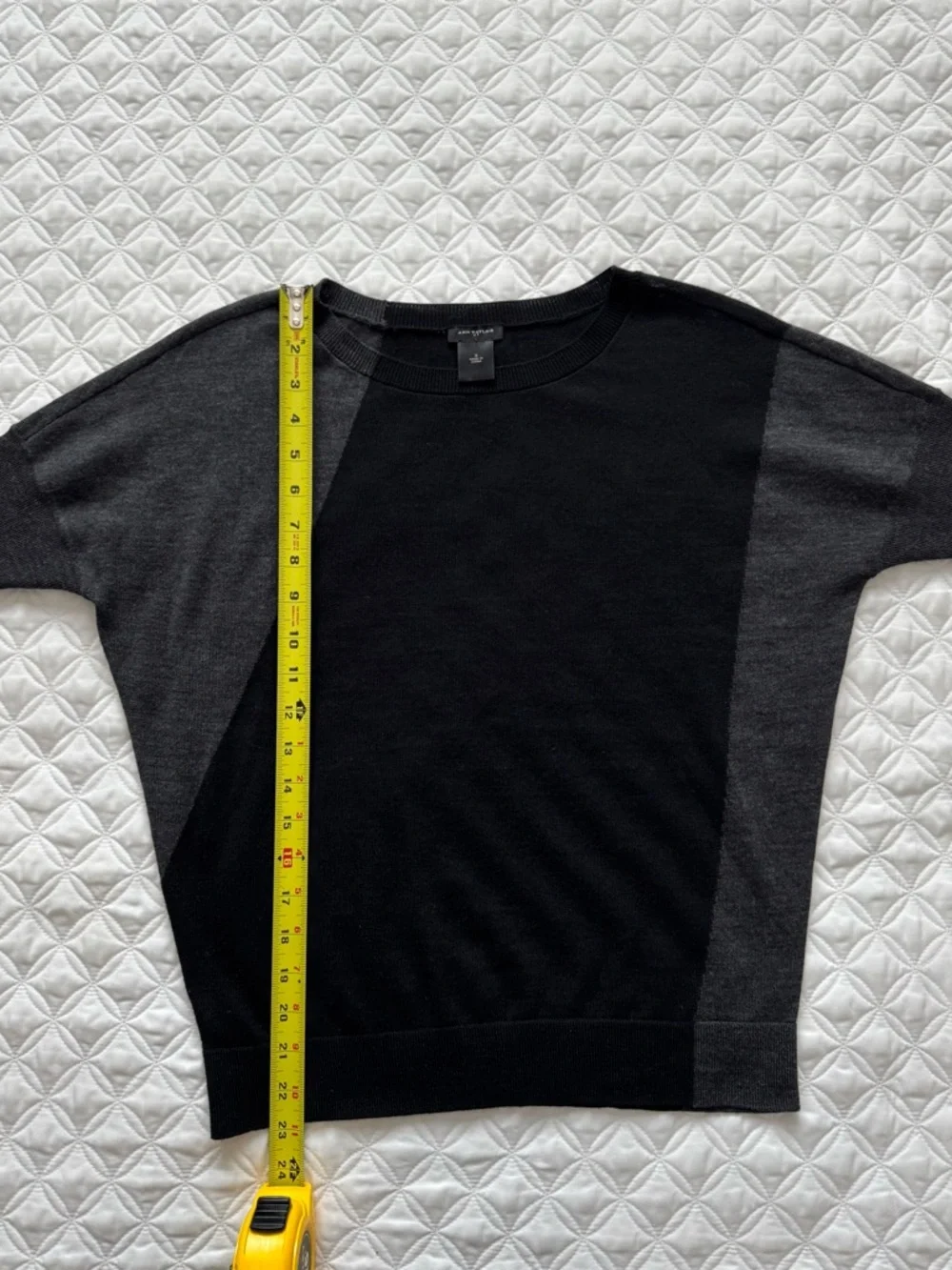 Ann Taylor Factory Black Gray Colorblock Wool Blend Short Sleeve Sweater Size S